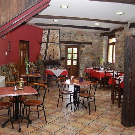 Hotel Asador Rindion Tineo Exterior photo